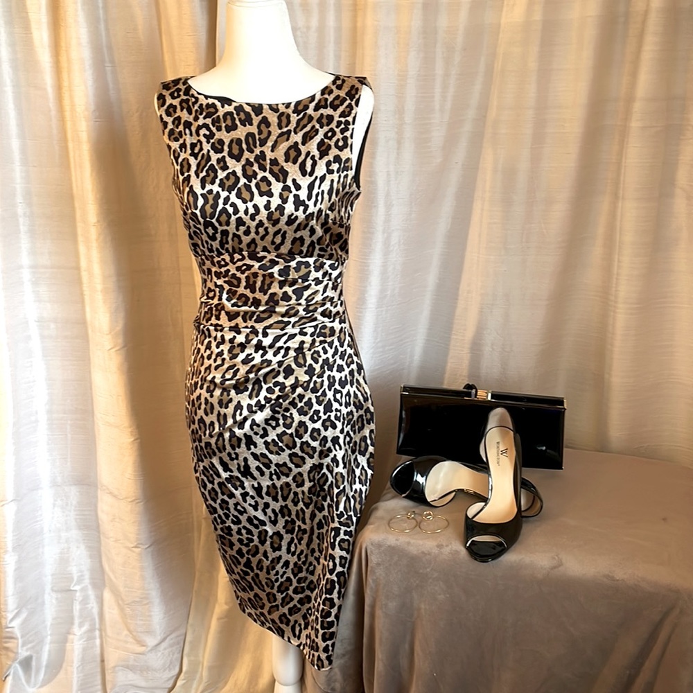 ✨NWT✨Leopard print cocktail dress